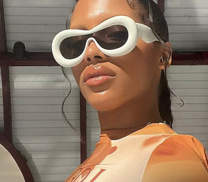 Oval Thick Frame Sunglasses